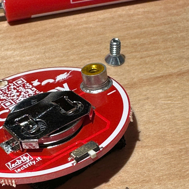 Make: Robot Flashlight Badge (Assembled)