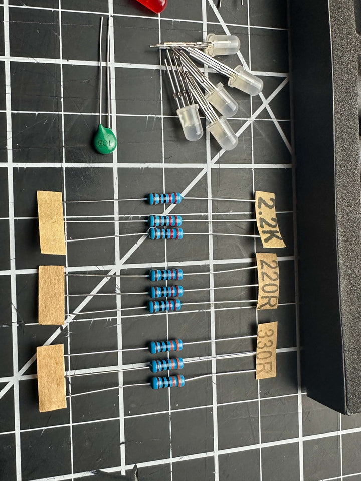 Make: Oxocard Innovator Kit
