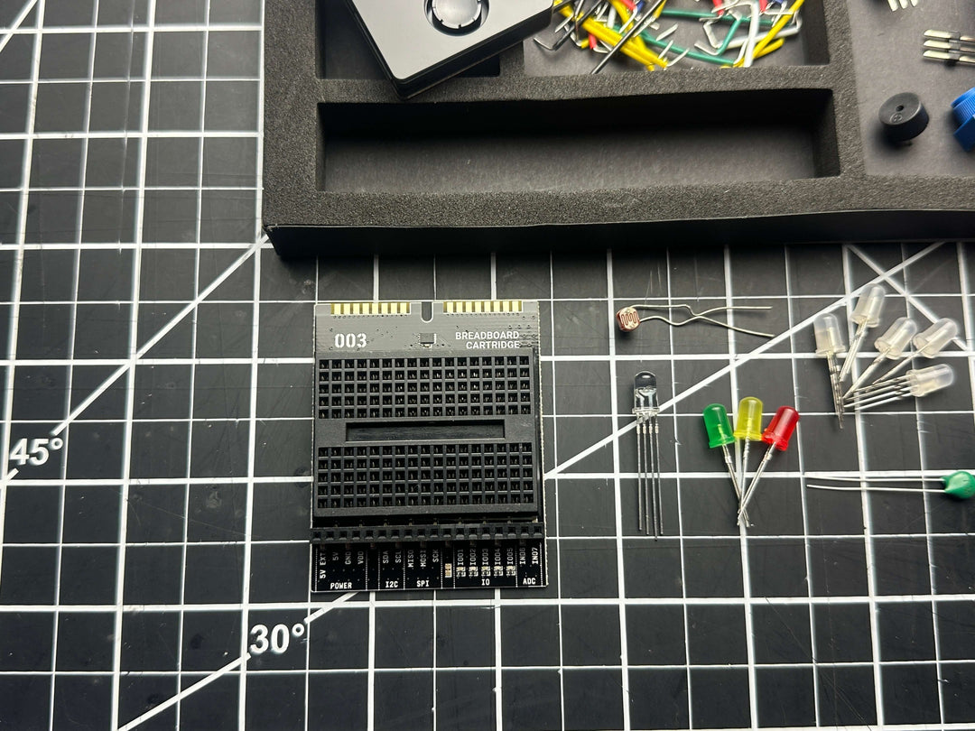 Make: Oxocard Innovator Kit