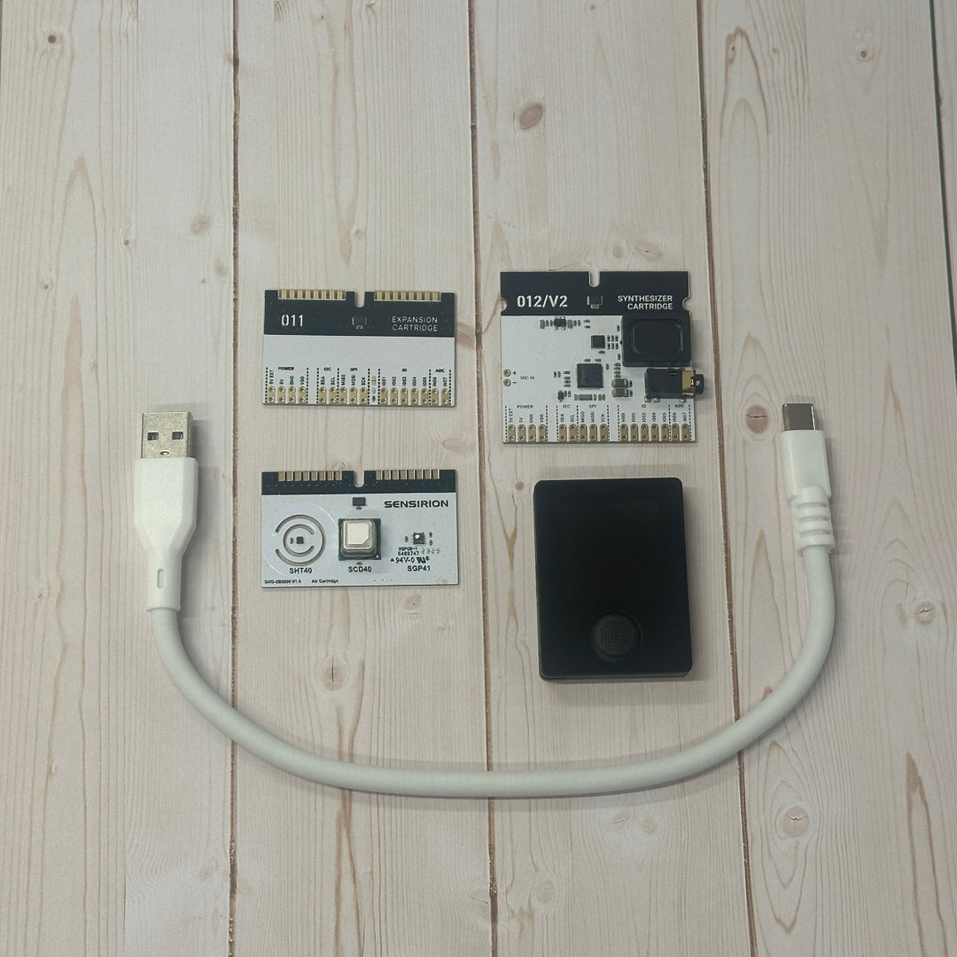 Make: Oxocard Connect 2 Starter Pack