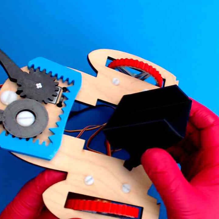 Very-Useful-Monsters-Car-Seat-Robot-STEM-Kit