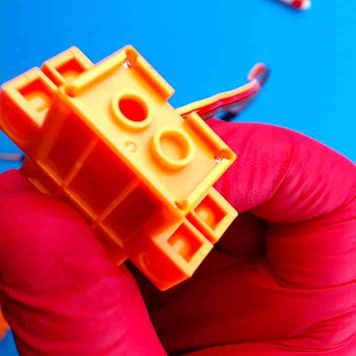 Very-Useful-Monsters-Servo-Robot-STEM-Kit