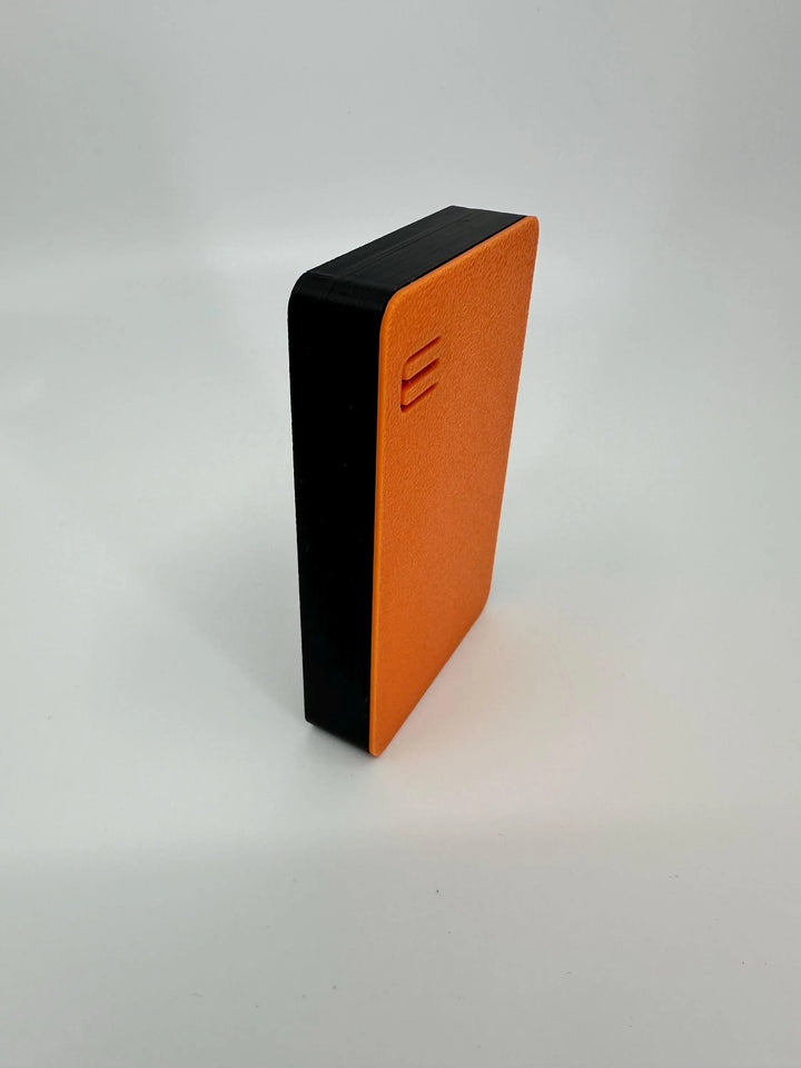 ESP32 Ultra Marauder – Compact WiFi &amp; Bluetooth Analysis Tool