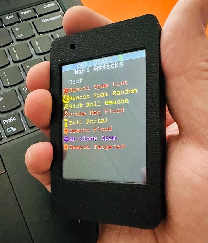 ESP32 Ultra Marauder – Compact WiFi &amp; Bluetooth Analysis Tool