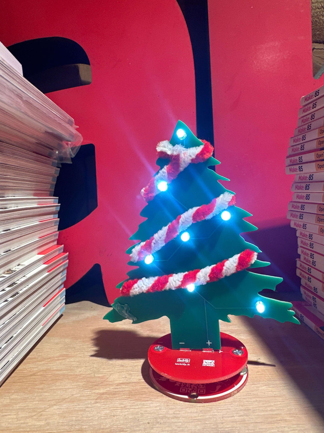 LED Christmas Tree - Simple Learn to Solder Kit